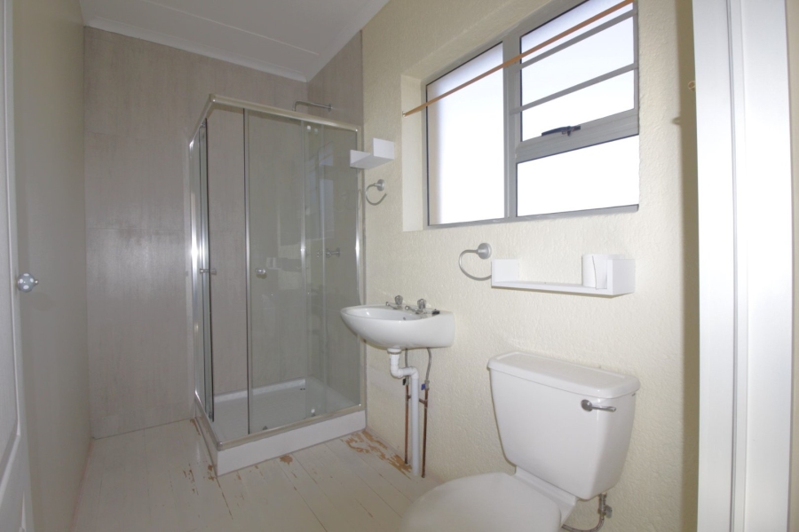 4 Bedroom Property for Sale in Wavecrest Eastern Cape